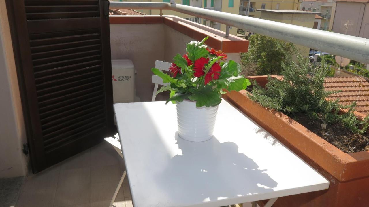 Residenza Turistico Alberghiera Corallo Castiglione della Pescaia Exterior foto